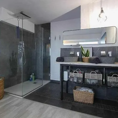 Bahia Full, Vistas, Bahia, 2 Habitaciones, 2 Banos * Santander